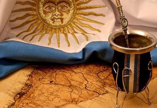 Imagen de un mate y la bandera Argentina